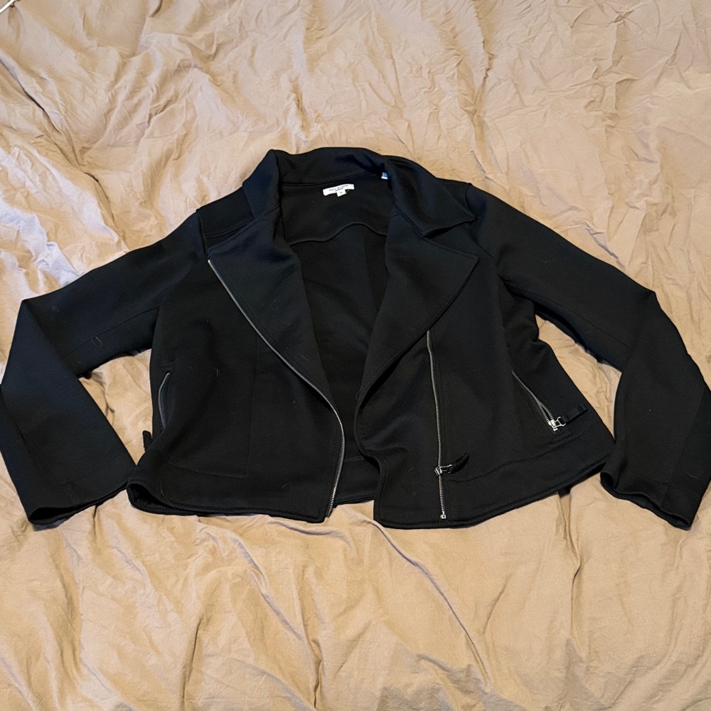 Max Studio Classic Black Jacket - image 1
